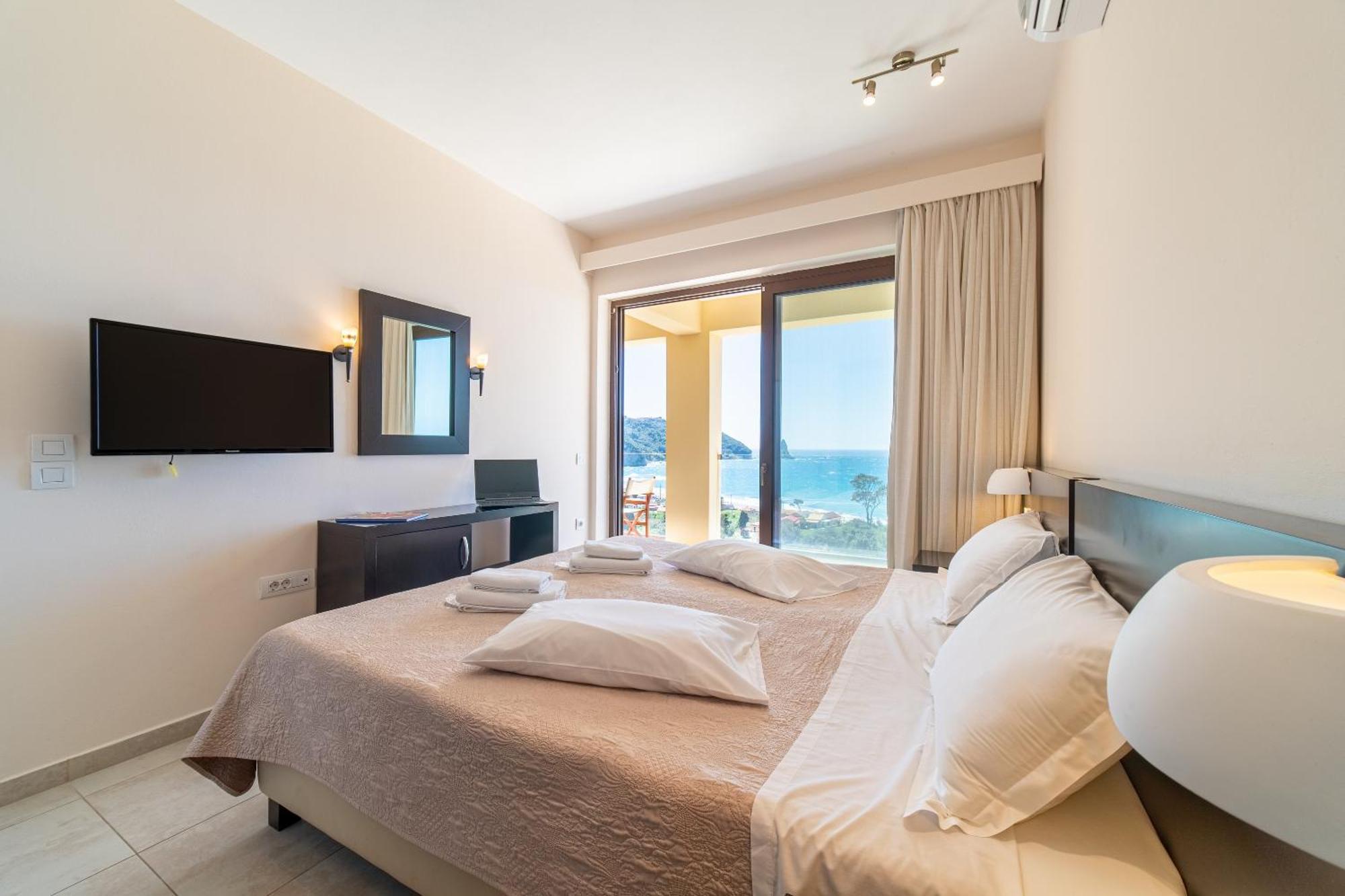 Lido Paradise Apartments Corfu อากิออส กอร์ดิออส ภายนอก รูปภาพ