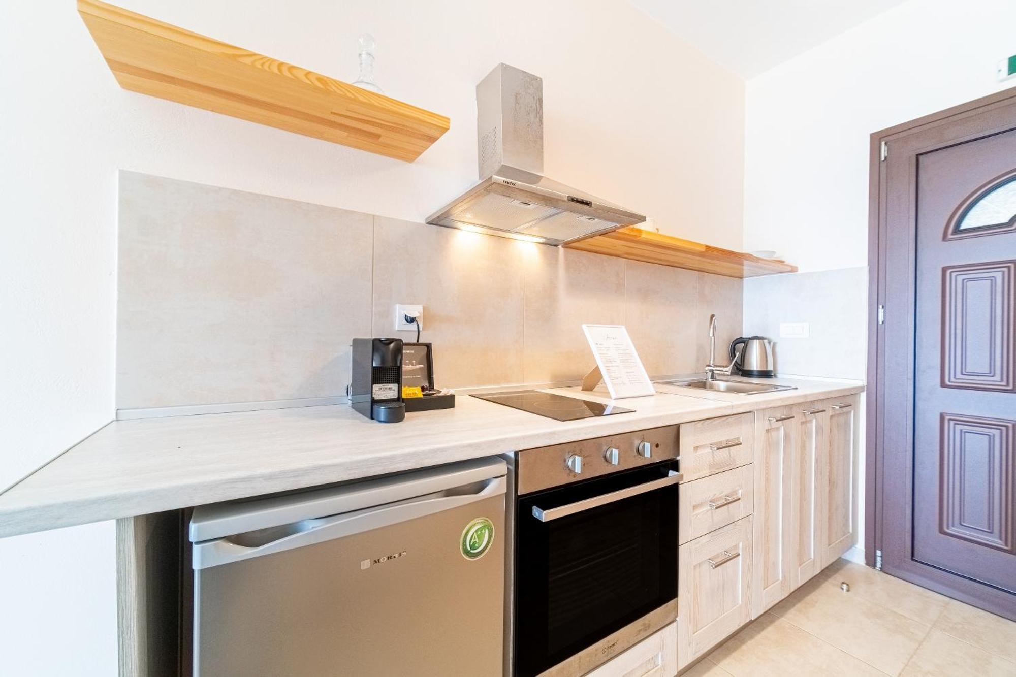 Lido Paradise Apartments Corfu อากิออส กอร์ดิออส ภายนอก รูปภาพ
