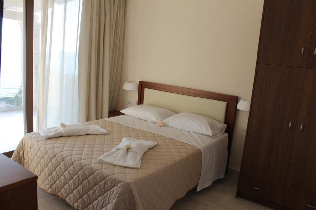 Lido Paradise Apartments Corfu อากิออส กอร์ดิออส ภายนอก รูปภาพ